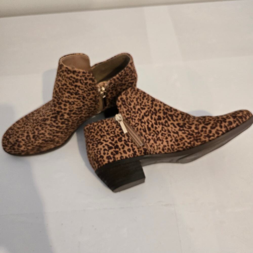Crown & Ivy Flaunting  Bold leopard print  Kendall Booties - Picture 8 of 10